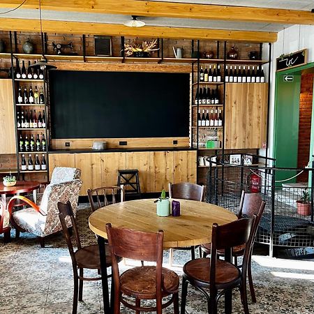 Penzion A Bistro Stary Kopec Znojmo Luaran gambar
