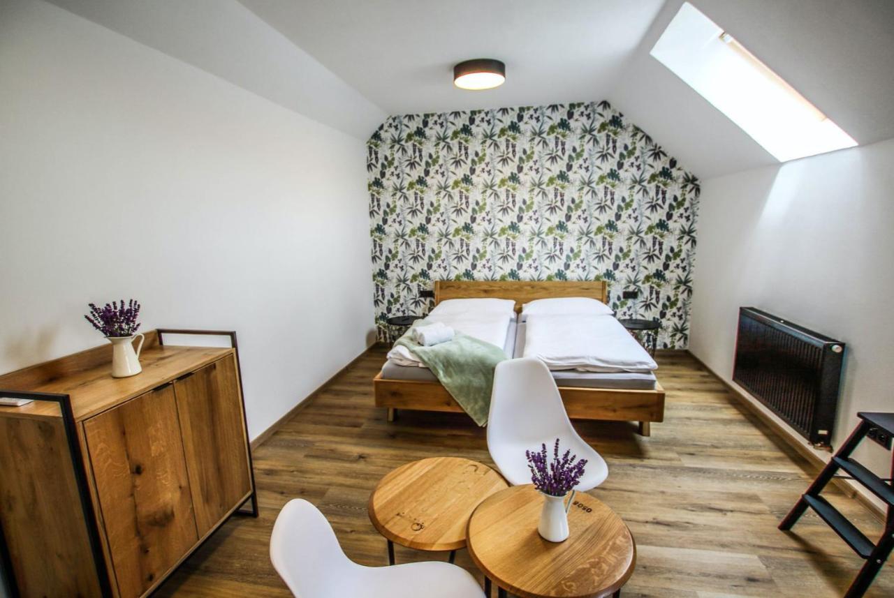 Penzion A Bistro Stary Kopec Znojmo Luaran gambar